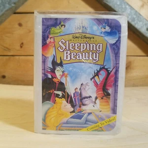 Figura de la Bella Durmiente Colección Obra Maestra de Walt Disney - Granero Swanky - Imagen 1 de 12