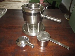 MCM Design PENTOLA FONDUTA moderna inox con due opzioni per riscaldare forse MAI USATA - Foto 1 di 11