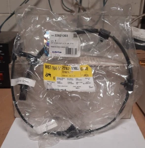 GM/ACDELCO #22821303 SENSORE VELOCITÀ RUOTA ANTERIORE ASSY. (2010-2013 GM) D149 - Foto 1 di 8