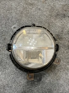 2014-2019 MINI COOPER S F56 RIGHT PASSENGER SIDE LED FOG LIGHT OEM #19778200 - Picture 1 of 9