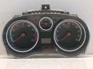 A10319 Quadro strumenti contachilometri Opel Corsa D 1.2 Benz P0013373005 - Foto 1 di 11