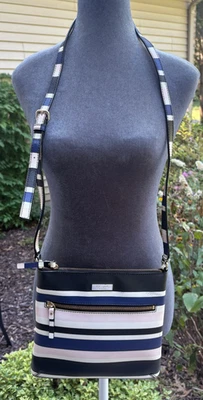 Cartera Bandolera Kate Spade Laurel Way Cruise Rayas Azul Rosa Crema Vinilo Foto 1 de 4