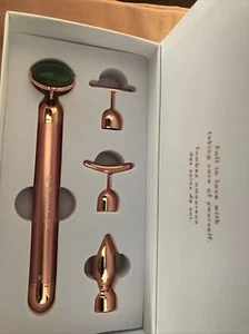 Monat 4-1 Beauty Bar Gesichtsmassagegerät - Bild 1 von 3