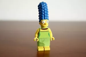 Lego Collectible Minifigures The Simpsons Set sim009 Marge Simpson - Picture 1 of 3