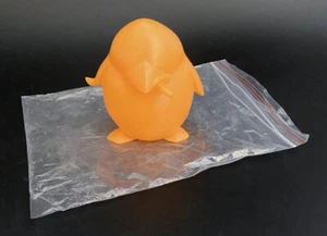 Frank Kozik SIGNED ToyTokyo Orange Harold the Smorkin Penguin AUTOGRAPHED LE 30 - Picture 1 of 4