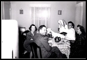1956 Monochrome Print Conversation Table Setting VTG Interior Americana Scene - Picture 1 of 3
