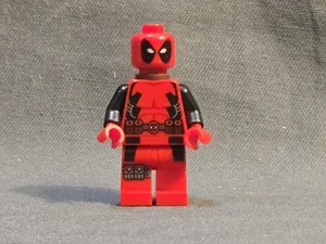 LEGO Marvel sh032 Deadpool Minifigure From 6866 Official Excellent Condition - Picture 1 of 5