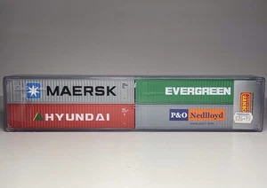 Hornby International HC8031 4x Intermodal 40’ Container Pack - HO Scale 1:87 - Picture 1 of 9