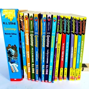 Vtg 90s Goosebumps Book Lot of 15 R.L. Stine Hardcover Monster Edition #1 1447 - Picture 1 of 7