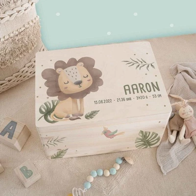 Peronalisierbare Erinnerungsbox "LÖWE" Erinnerungskiste Geschenk Geburt Kinder - Bild 1 von 4