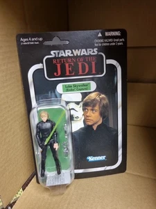 Hasbro Star Wars Luke Skywalker Endor VC23 Vintage Collection Figur Sealed - Bild 1 von 4