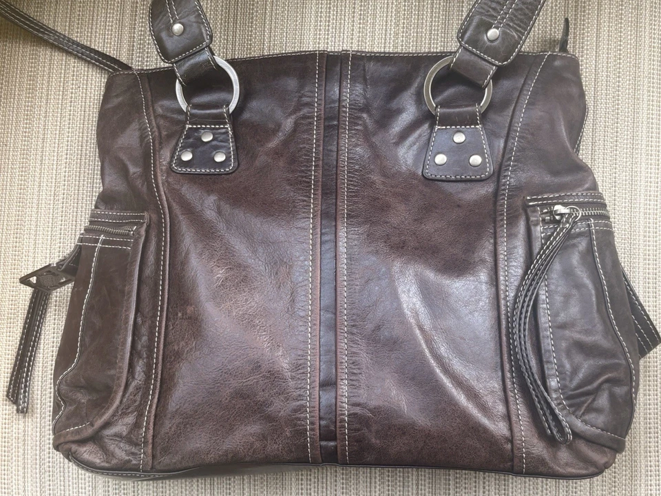 Kenneth Cole Reaction Large Brown Leather Distressed Shoulder Bag Many Zippers - Image 1 of 4