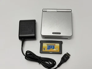 Nintendo Game Boy Advance SP - Silver AGS-001 Bundle * w/Super Mario Bros 3 * - Picture 1 of 15