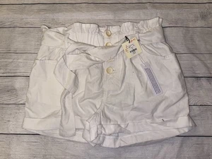 Women’s Medium Tgla White Corduroy Shorts NWT  - Picture 1 of 4