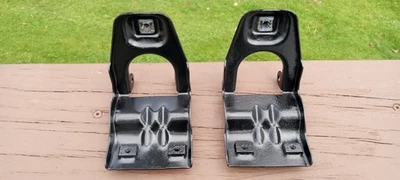 1985-1992 Camaro Iroc Z28 Fog Light Brackets Pair OEM used - Image 1 of 4