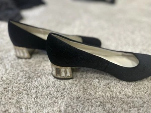 Anne Klein Haedyn Black Gold Rhinestone Embellished Block-Heel Pumps Size 7M - Picture 1 of 5