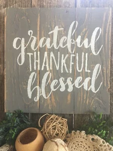 GRATEFUL THANKFUL BLESSED Farmhouse Inspirational Wall Decor Rustic Wood Sign HP - Picture 1 of 7