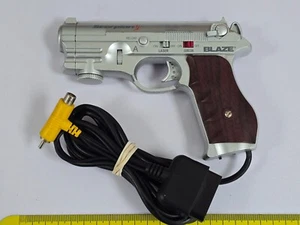 SONY PLAYSTATION 1 PS1 PS2 LIGHT GUN PISTOL GAME CONTROLLER Laser Scorpion G-Con - Picture 1 of 2
