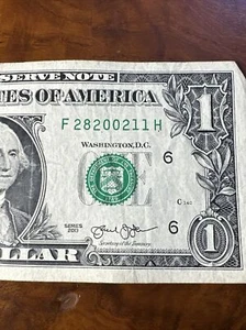 November 28th 2002! Birthday/Anniversary Note! One Dollar Fancy Serial Number! - Picture 1 of 3