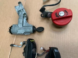 Porsche 944 Lock Set F825 - Picture 1 of 6