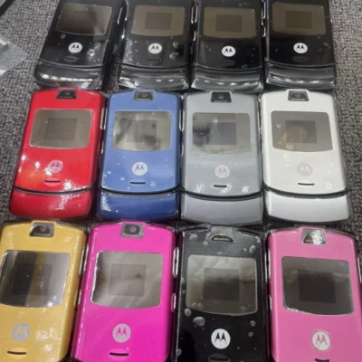 Motorola RAZR V3 Unlocked Flip GSM 850 /900 /1800 /1900 Bluetooth  Mobile Phone - Image 1 of 4