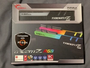 Trident Z RGB 16GB (2x8GB) DDR4 3600MHz CL18 Memory (F4-3600C18D-16GTZRX) - Bild 1 von 4