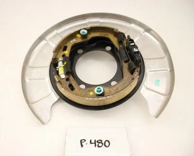 Nuevo protector antipolvo placa trasera derecha Hyundai 2014-2015 Equus 58270-3T500 OEM Foto 1 de 2