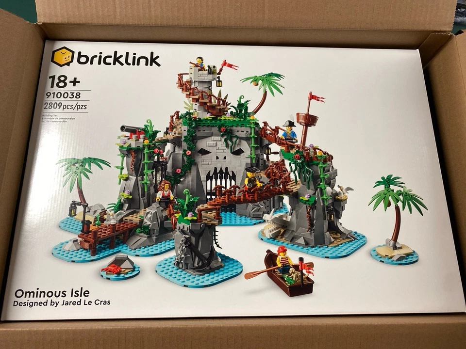 NEW Lego 910038 Bricklink Ominous Isle Sealed 2809 Pieces. Limited Edition - Image 1 of 1