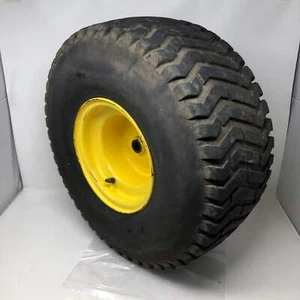 Conjunto de rueda trasera y neumático Carlisle Super Turf 20X10-8 - Imagen 1 de 11