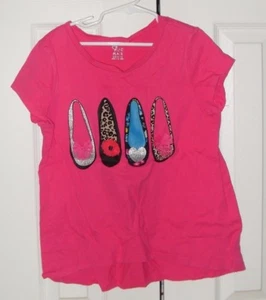 Pre-owned Girls Children's Place Fashion Shoes Graphic Top - Size 10/12 - Picture 1 of 2