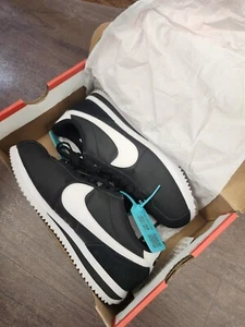 Size 7 - Nike Cortez Black White W - Picture 1 of 1