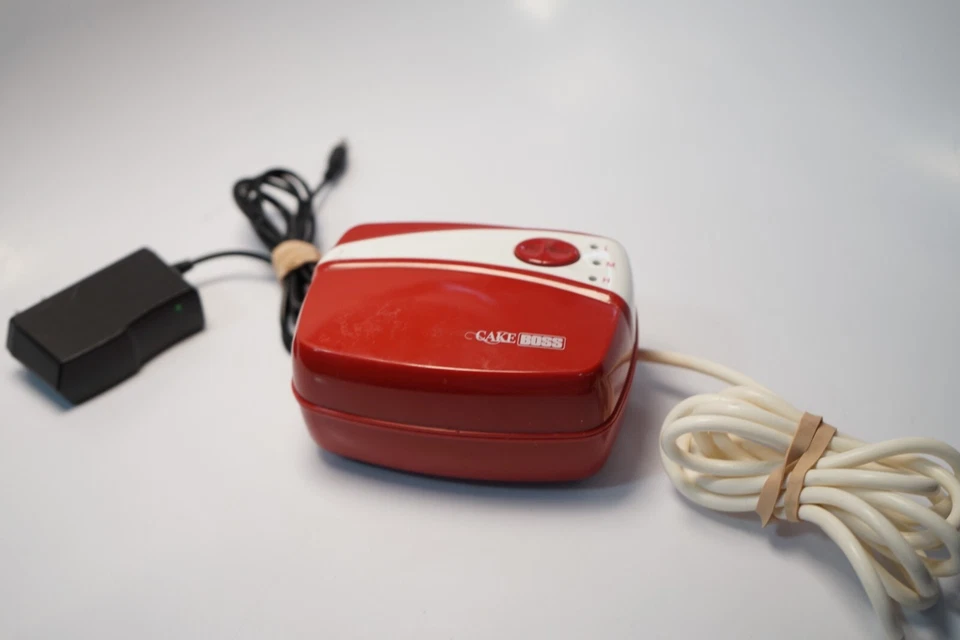 Cake Boss Cake Airbrushing Compressor Replacement Compressor and tubing ONLY - Image 1 of 4
