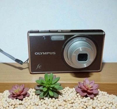 Olympus FE 4040 Digital Camera Compact Black 14 MP zoom Tested Working - Image 1 of 4