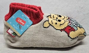 Disney Winnie The Pooh Holiday Womens Faux Fur Slipper Socks, Shoe Size 4-10/New - Picture 1 of 10