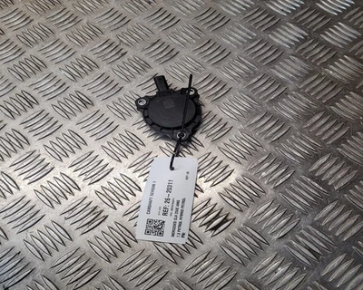 Mercedes Cla 250e 2019-2025 Camshaft Sensor 1 - Image 1 of 3