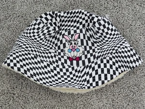 BRANDNEU! Disney Parks Alice im Wunderland Hase kariert Fischerhut Erwachsene - Bild 1 von 2
