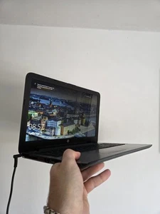 HP Notebook HQ-TRE,71025 laptop 1TB HDD 8GB RAM - Faulty Battery Read Descript. - Picture 1 of 17