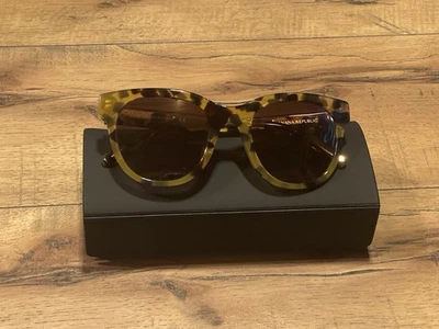 NUEVO ~ BANANA REPUBLIC BR 3003/S 086 HA Gafas de sol Marco Habana con Estuche y Tela Foto 1 de 4