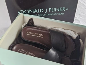Donald J. Pliner FOFO Black Vachetta Chocolate Brown Sandal 7 M Made in Italy - Picture 1 of 9