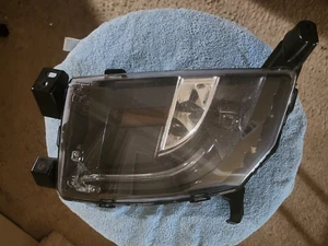 Tesla Model S OEM Passenger (R) Side LED Fog Light 6005914-00-D Fit 2014-2020 - Picture 1 of 5