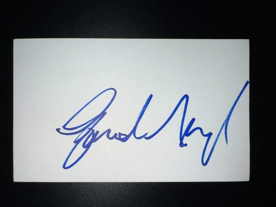 Erick Aybar, ANGELS (2006 Debut) SIGNED 3x5 Index Card (HS) - Image 1 of 1