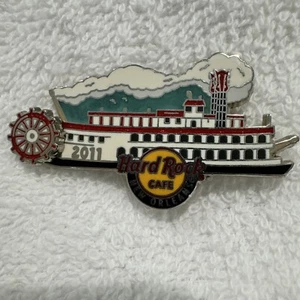 Hard Rock Cafe New Orleans 2011 Riverboat Spinning Paddle Wheel PIN - HRC #6307 - Bild 1 von 2