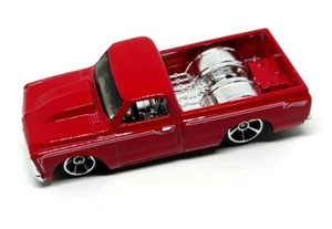 LOSE HOT WHEELS '67 CHEVY C-10 PICKUP ROT mit WHITE STRIPING - Bild 1 von 3