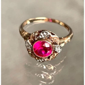 VINTAGE BI-TONE GOLD AND LAB-CREATED RUBY RING SIZE 6 SKY - Picture 1 of 8