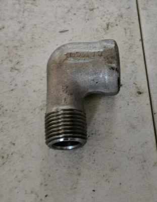 (5) 1/2" Camco 304 Stainless Steel 90 Degree Male to Female Threaded Fitting - Image 1 of 3