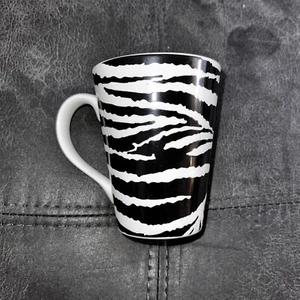 Roscher and Co Zebra Collection Kaffeebecher Tasse - Zebramuster - Bild 1 von 3