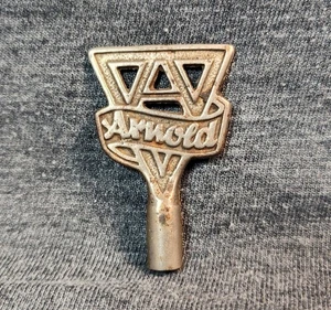 Vintage ARNOLD Key for Tinplate / Clockwork Trains / Toys - Wind Up Key - Picture 1 of 11
