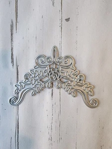 Gina Marie Designs Eckblumen Stanzformen - Scrapbooking, Karten, Einladungen - Bild 1 von 1