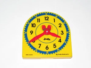 Original Judy Instructo Mini Clock Yellow Plastic 5" Teaching Learning - Picture 1 of 3