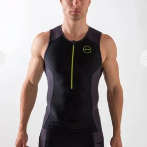 NEU Zone3 AQUAFLO+ TRI TOP Performance Tank Quarter Zip Größe LARGE - Bild 1 von 9